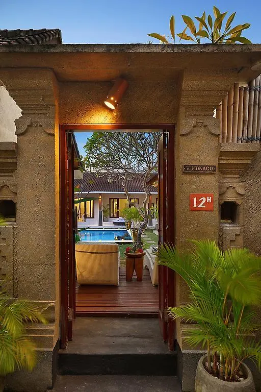 Monaco Complex Four Villas