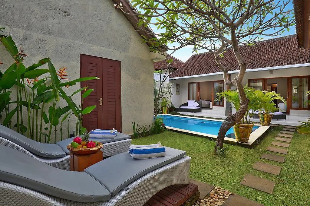 Monaco Complex Four Villas