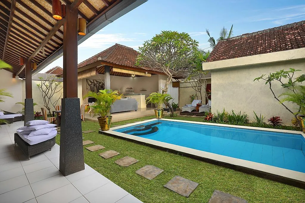 Monaco Complex Four Villas Indonesia